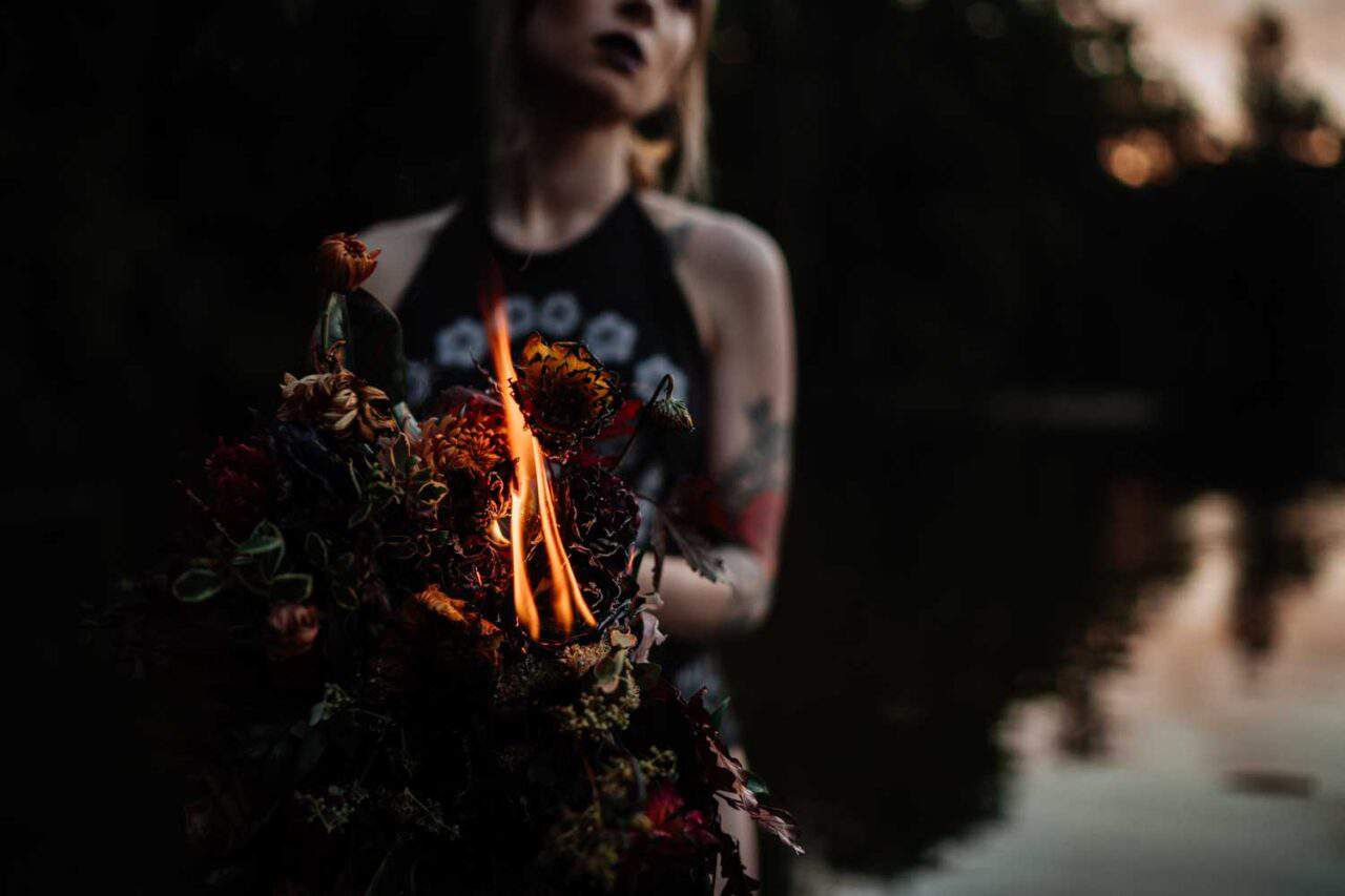 Splints On Fire Fire Lake | Splints & Daisies Floral Design