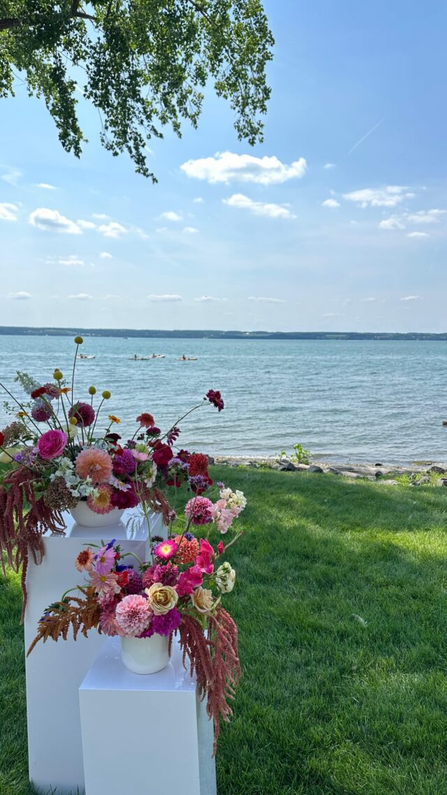 I must say, colorful wedding flowers are by far my favorite.

Incredible weekend, with the most gorgeous setting at  @innsofauroraweddings . The weather could not have been more perfect!

So excited to see images from @moeandkevphoto !

.

#fingerlakeswedding #fingerlakesflorist #lakewedding #summerflowers #summerwedding