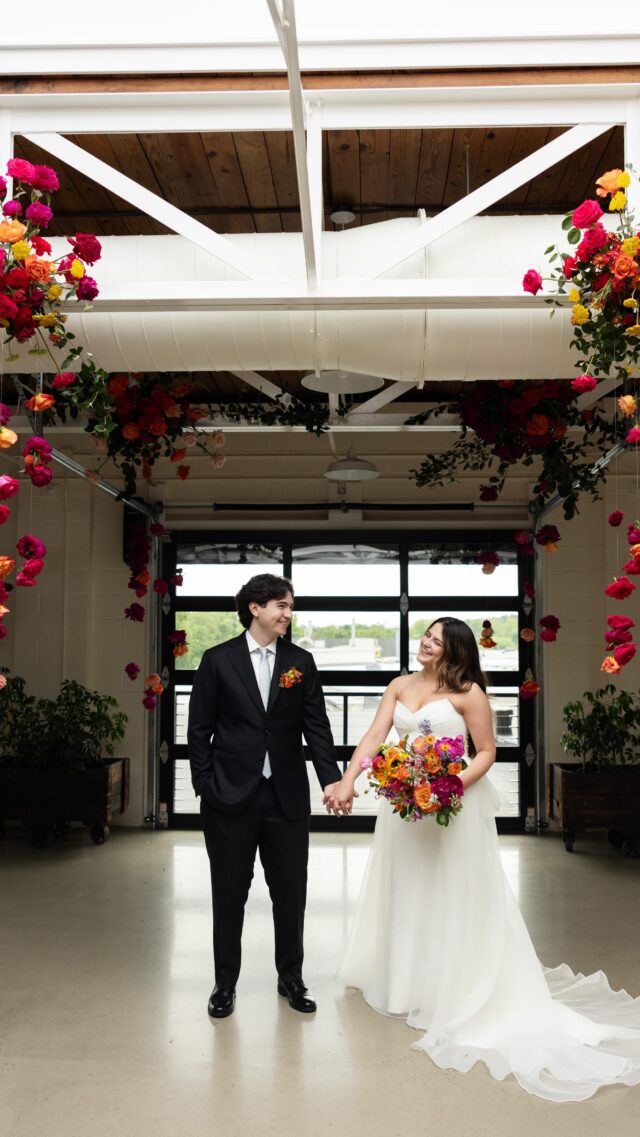 For couples who want more than flowers—an immersive floral experience.

PC @janaerosephotography Venue @thebookinghouse  Floral Experience @splintsanddaisies 

#lancasterflorist #lancasterwedding #fingerlakeswedding #localflowers
